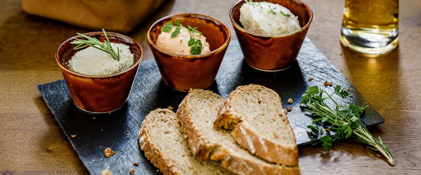 Spirgarten-Brasserie-Header-2.jpg