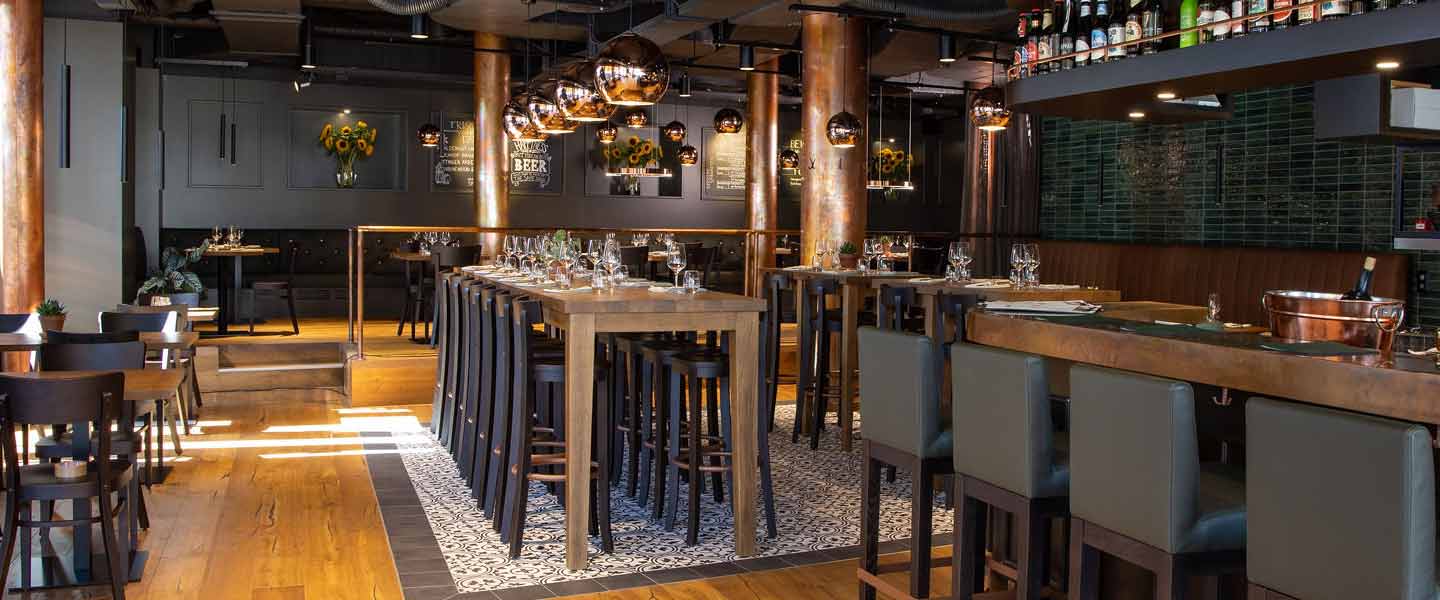 Spirgarten-Brasserie-Innenansicht.jpg